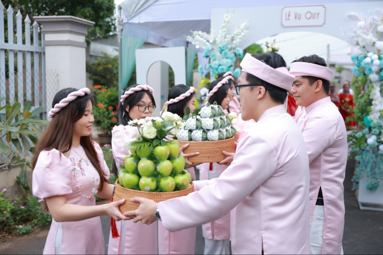 Steven's Wedding - Stay Happy Forever 13 3728A5A6 0112 41C9 9499 2BD2879C1109