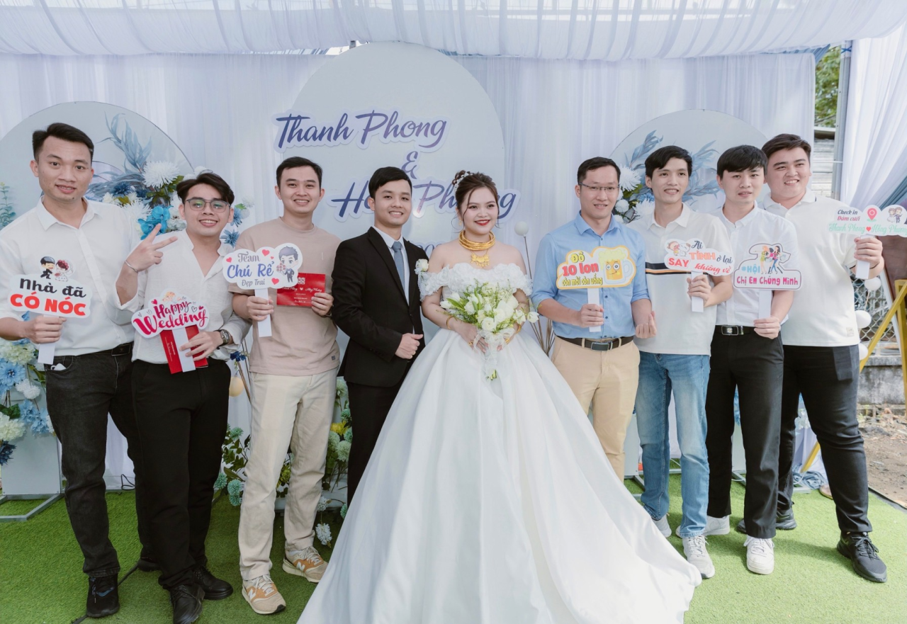 Steven's Wedding - Stay Happy Forever 10 D156AAA1 8A81 476A BA73 35C057A8BC1F